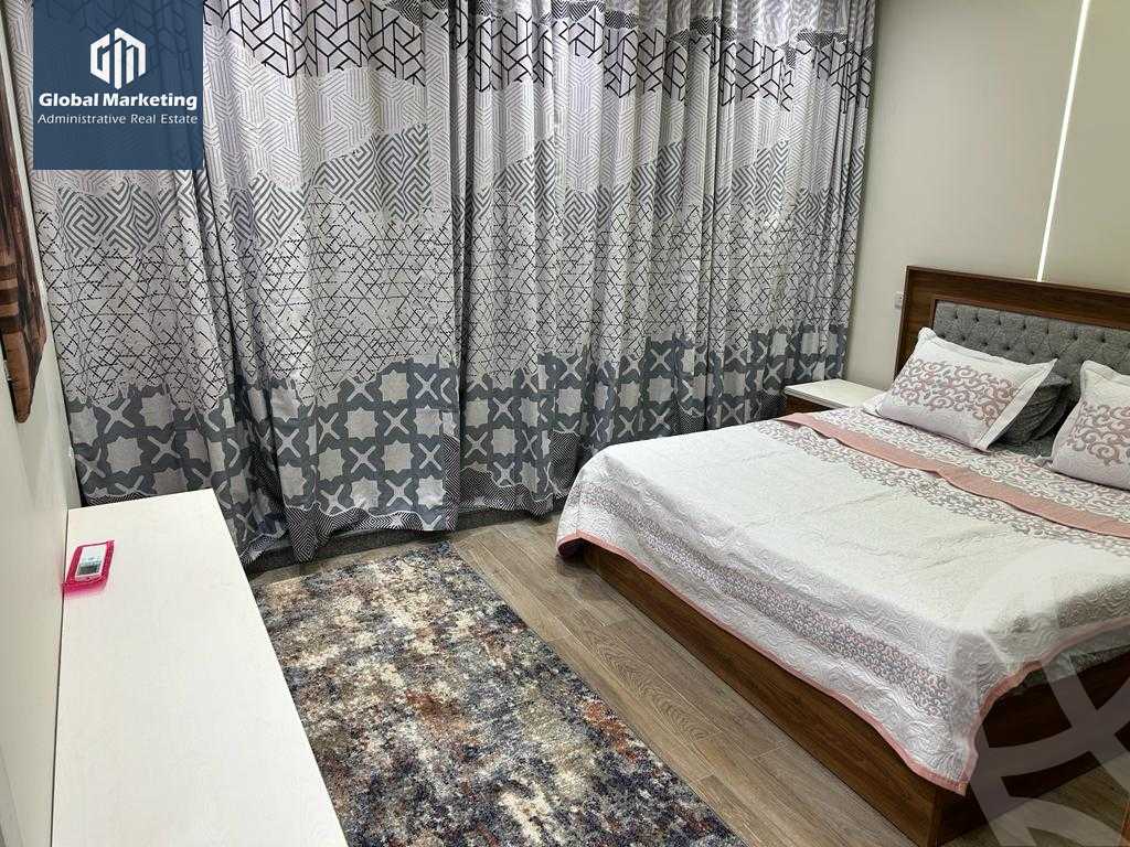 https://aqarmap.com.eg/en/listing/4247331-for-rent-cairo-new-cairo-compounds-lakeview-residence