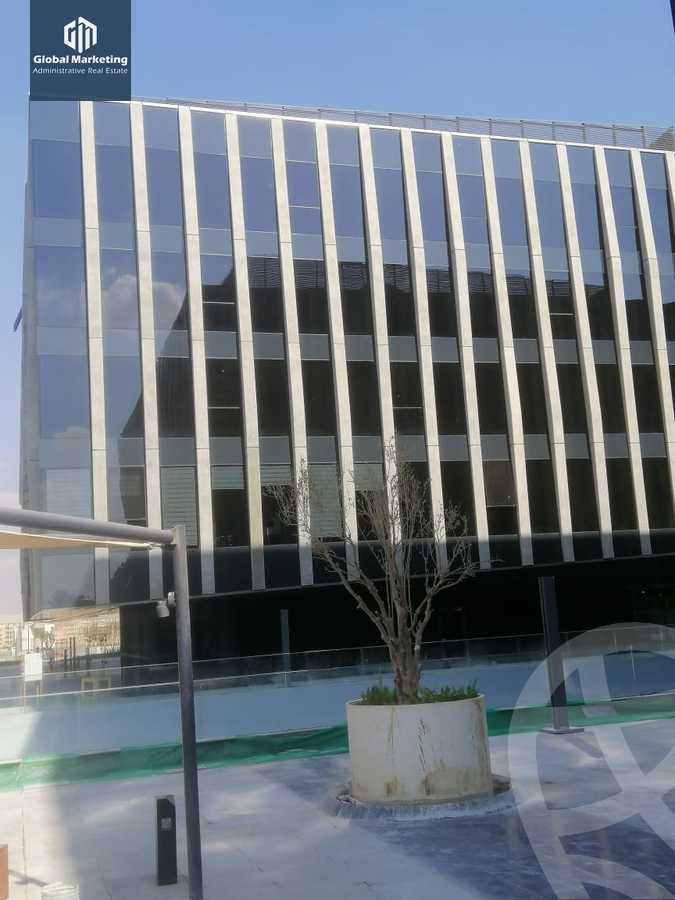 https://aqarmap.com.eg/en/listing/4248173-for-sale-eastown-parks