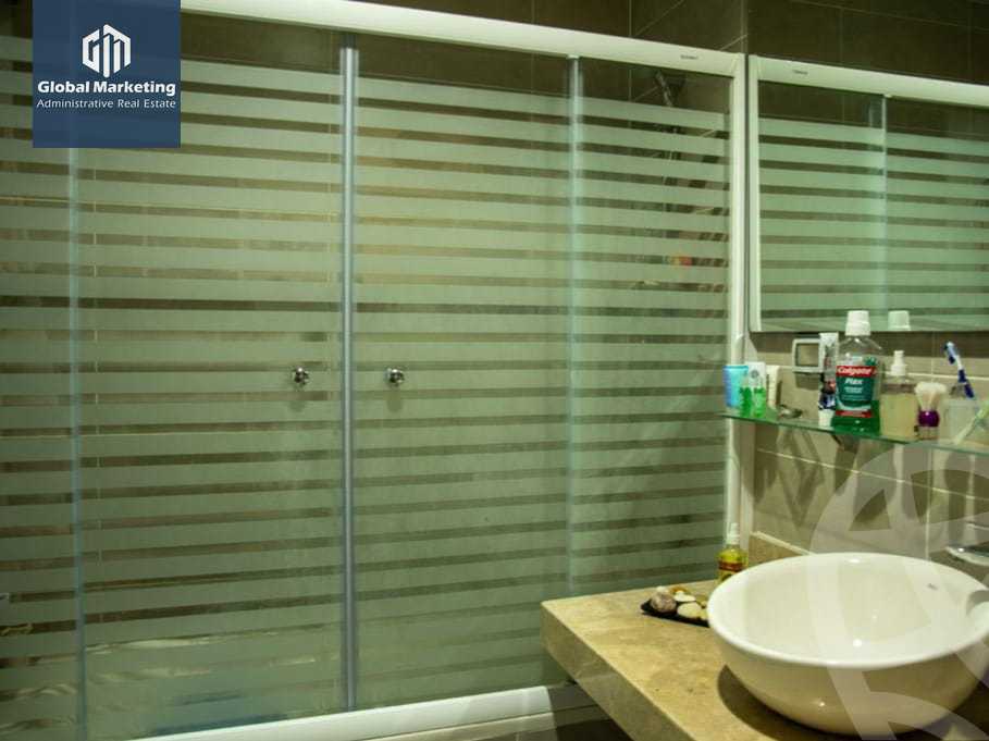 https://aqarmap.com.eg/en/listing/4252061-for-sale-village-gate-mall-palm-hills