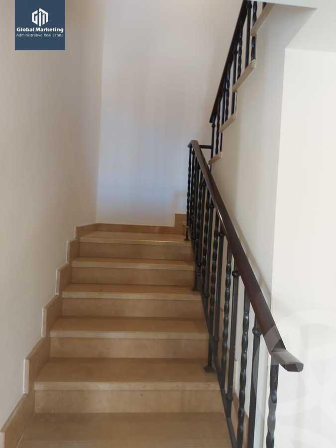 https://aqarmap.com.eg/en/listing/4259172-for-sale-cairo-new-cairo-compounds-moon-valley