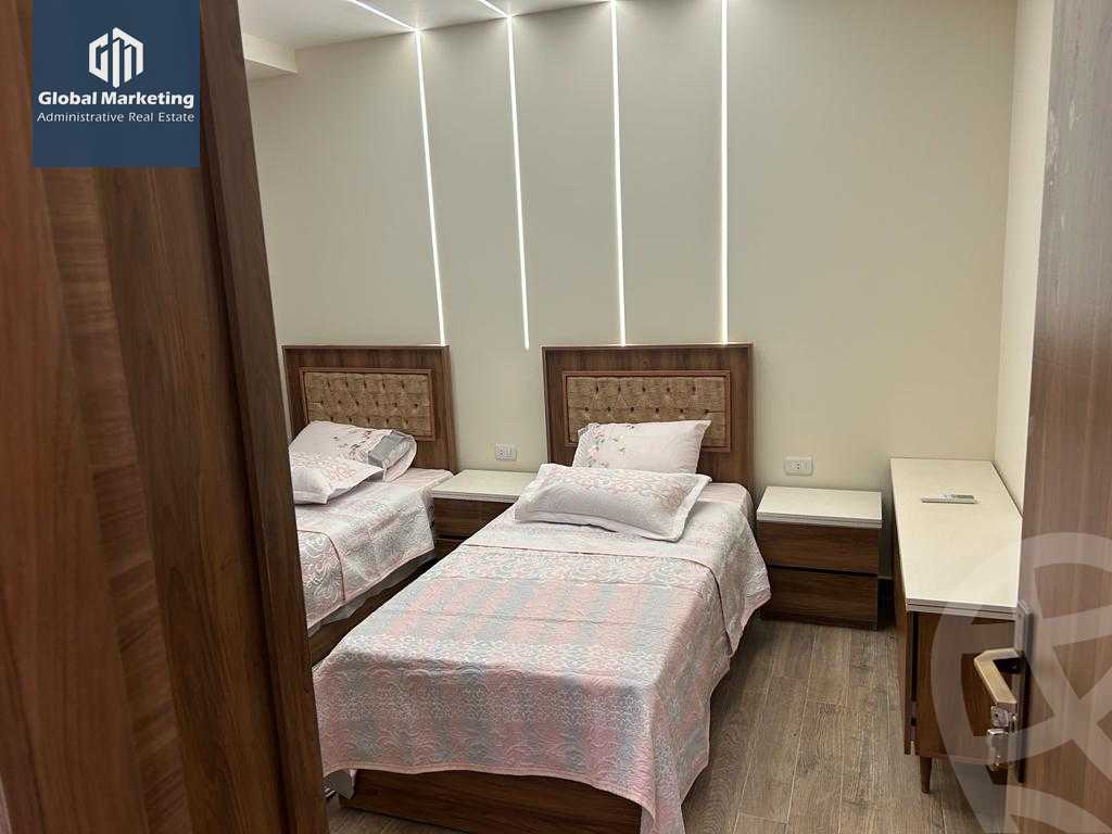 https://aqarmap.com.eg/en/listing/4261283-for-rent-cairo-new-cairo-compounds-lakeview-residence