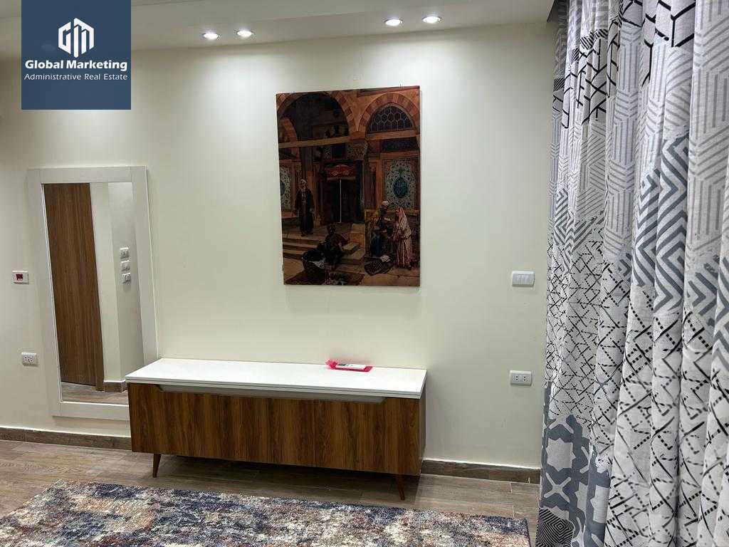 https://aqarmap.com.eg/en/listing/4261283-for-rent-cairo-new-cairo-compounds-lakeview-residence