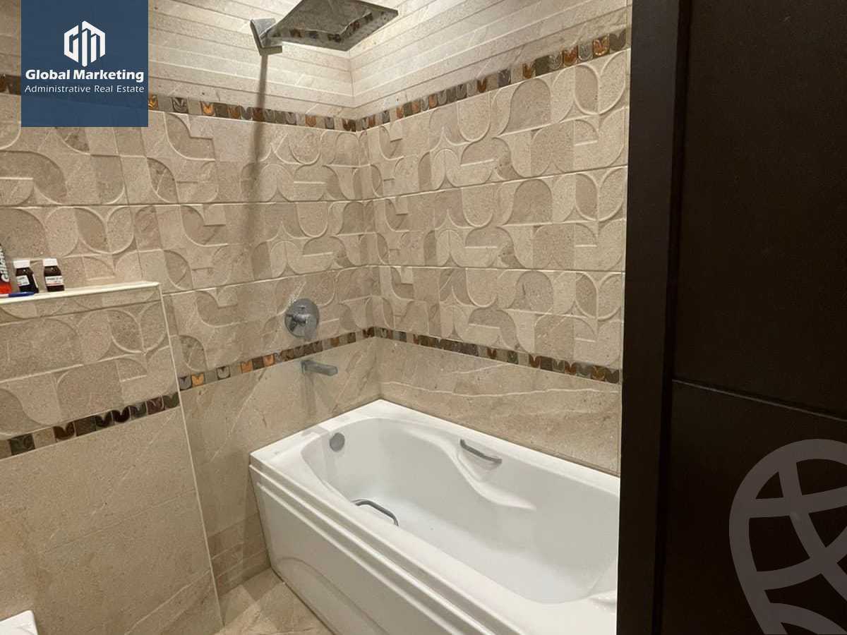 https://aqarmap.com.eg/en/listing/4261947-for-rent-cairo-new-cairo-compounds-mountain-view-hyde-park
