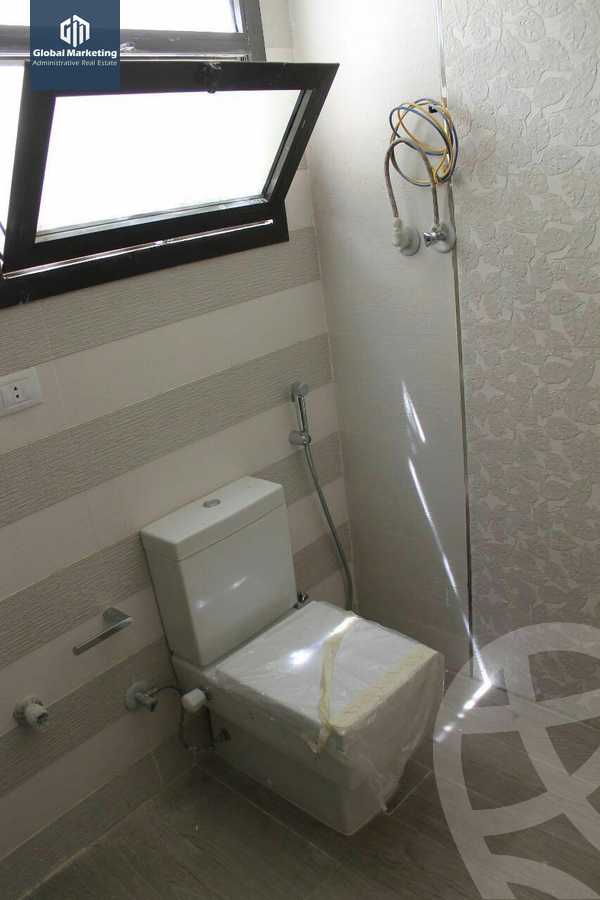 https://aqarmap.com.eg/ar/listing/4295567-for-rent-eastown-parks