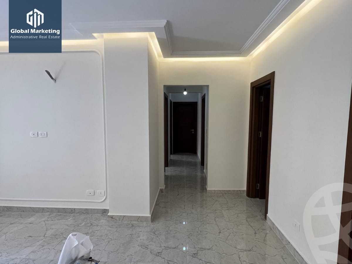 https://aqarmap.com.eg/en/listing/4303015-for-rent-cairo-new-cairo-compounds-rock-vera