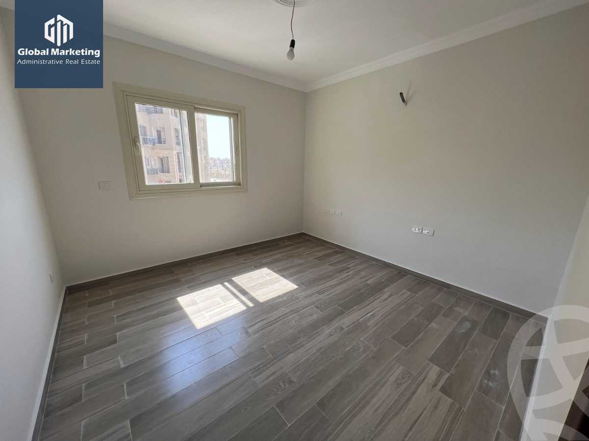 https://aqarmap.com.eg/en/listing/4303015-for-rent-cairo-new-cairo-compounds-rock-vera