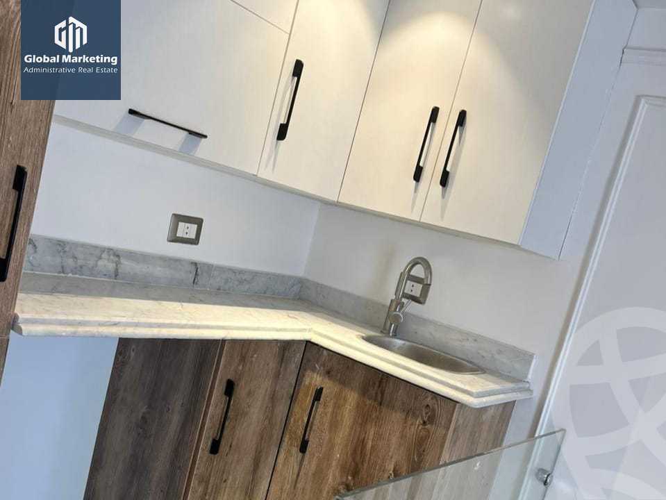 https://aqarmap.com.eg/en/listing/4303210-for-rent-cairo-new-cairo-compounds-mountain-view-hyde-park