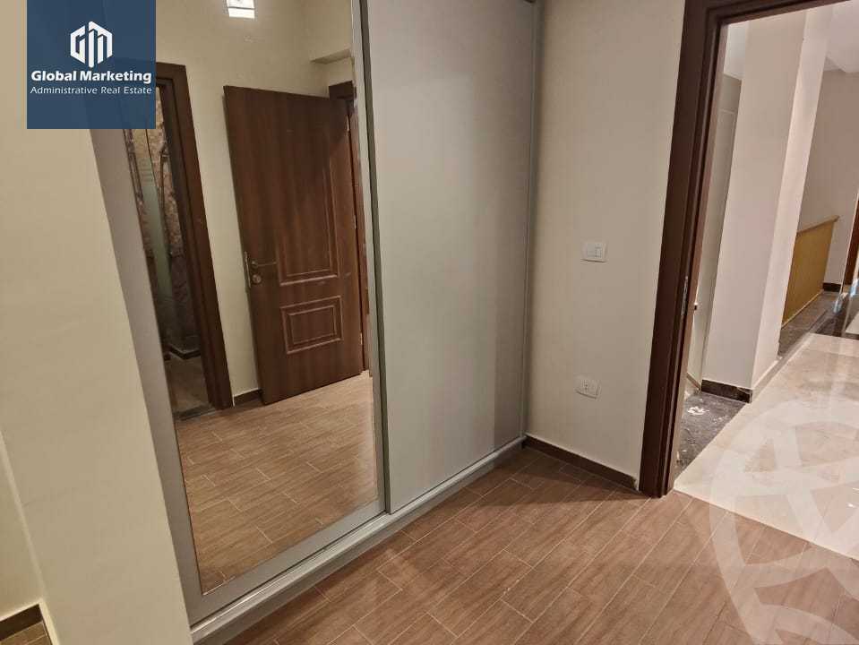 https://aqarmap.com.eg/en/listing/4305011-for-rent-cairo-new-cairo-compounds-mountain-view-hyde-park