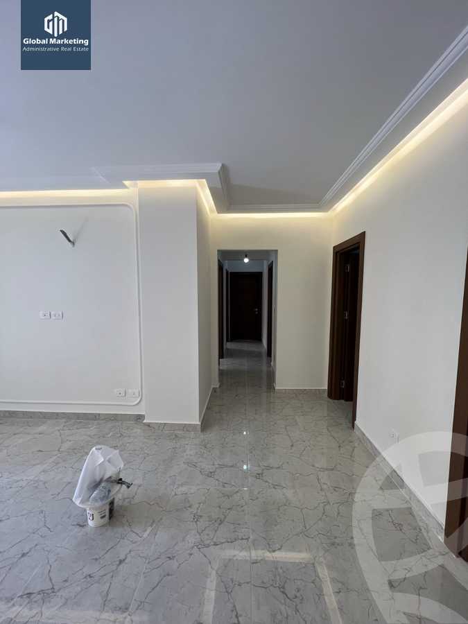 https://aqarmap.com.eg/ar/listing/4314603-for-rent-cairo-new-cairo-compounds-rock-vera