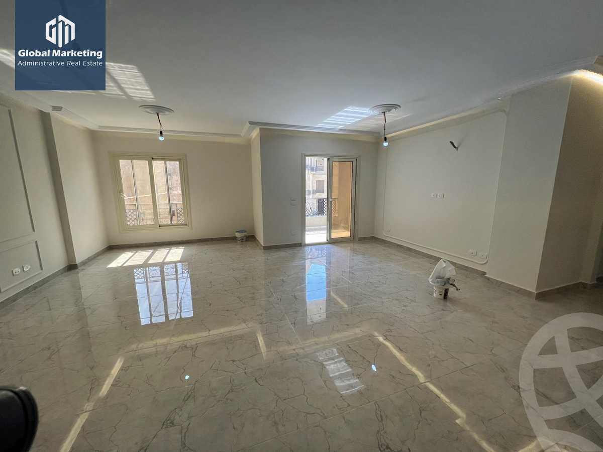 https://aqarmap.com.eg/ar/listing/4314603-for-rent-cairo-new-cairo-compounds-rock-vera