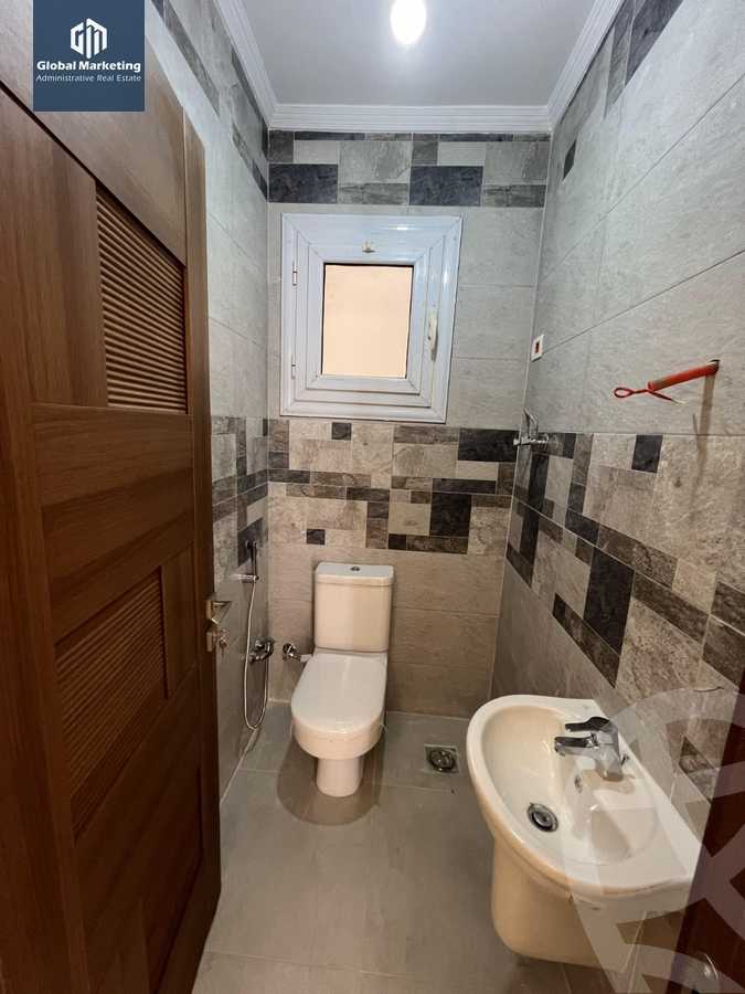 https://aqarmap.com.eg/ar/listing/4314603-for-rent-cairo-new-cairo-compounds-rock-vera