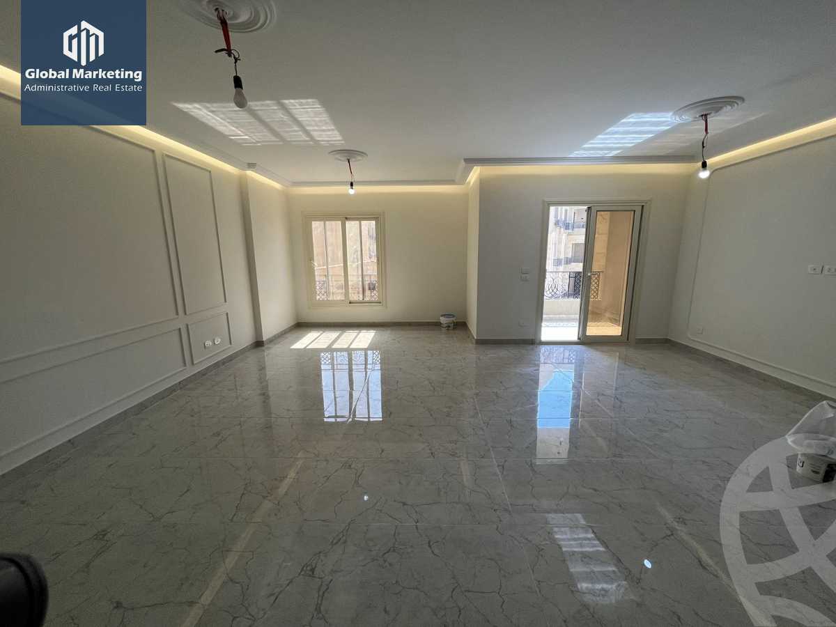 https://aqarmap.com.eg/ar/listing/4314603-for-rent-cairo-new-cairo-compounds-rock-vera