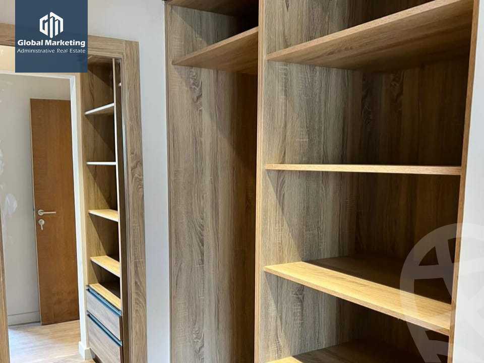 https://aqarmap.com.eg/ar/listing/4544691-for-rent-cairo-new-cairo-compounds-kmbwnd-sky-kwndwz-swdyk-villette