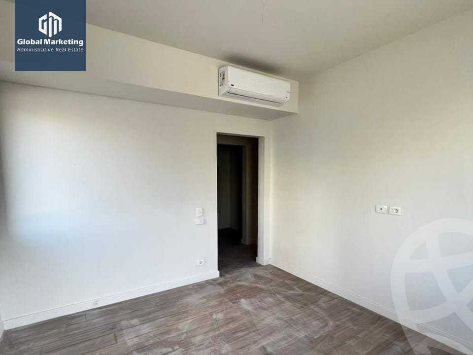 https://aqarmap.com.eg/ar/listing/4544691-for-rent-cairo-new-cairo-compounds-kmbwnd-sky-kwndwz-swdyk-villette
