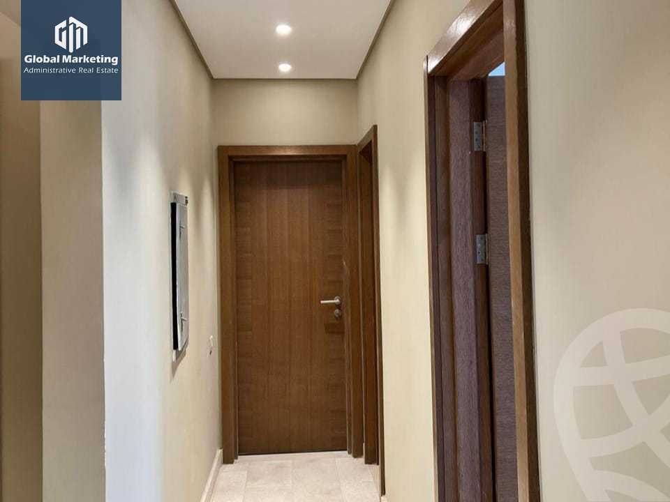 https://aqarmap.com.eg/ar/listing/4544691-for-rent-cairo-new-cairo-compounds-kmbwnd-sky-kwndwz-swdyk-villette