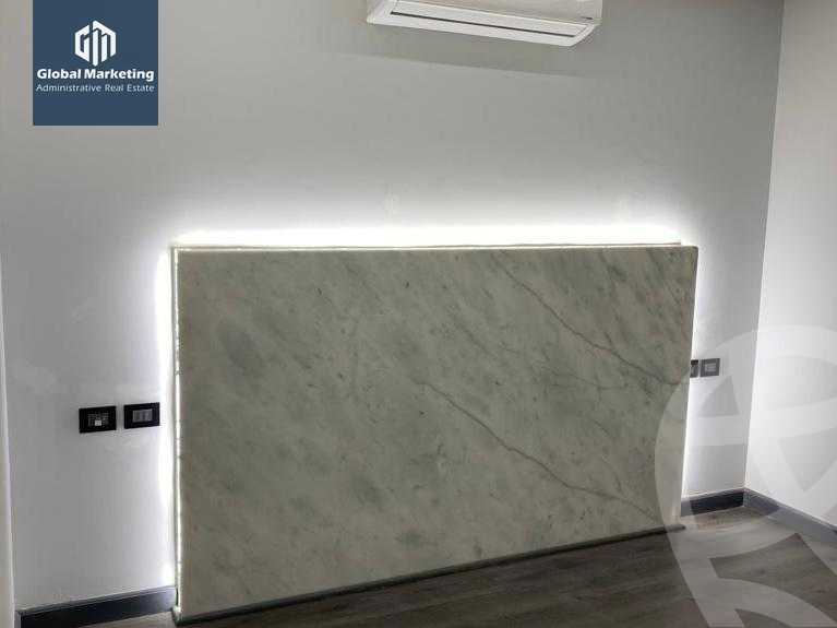 https://aqarmap.com.eg/ar/listing/4555705-for-rent-cairo-new-cairo-compounds-lakeview-residence