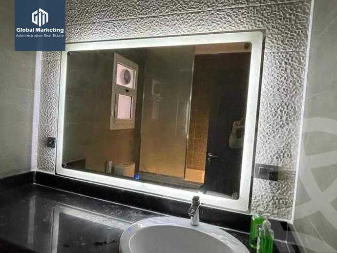 https://aqarmap.com.eg/ar/listing/4567033-for-rent-cairo-new-cairo-compounds-mountain-view-hyde-park