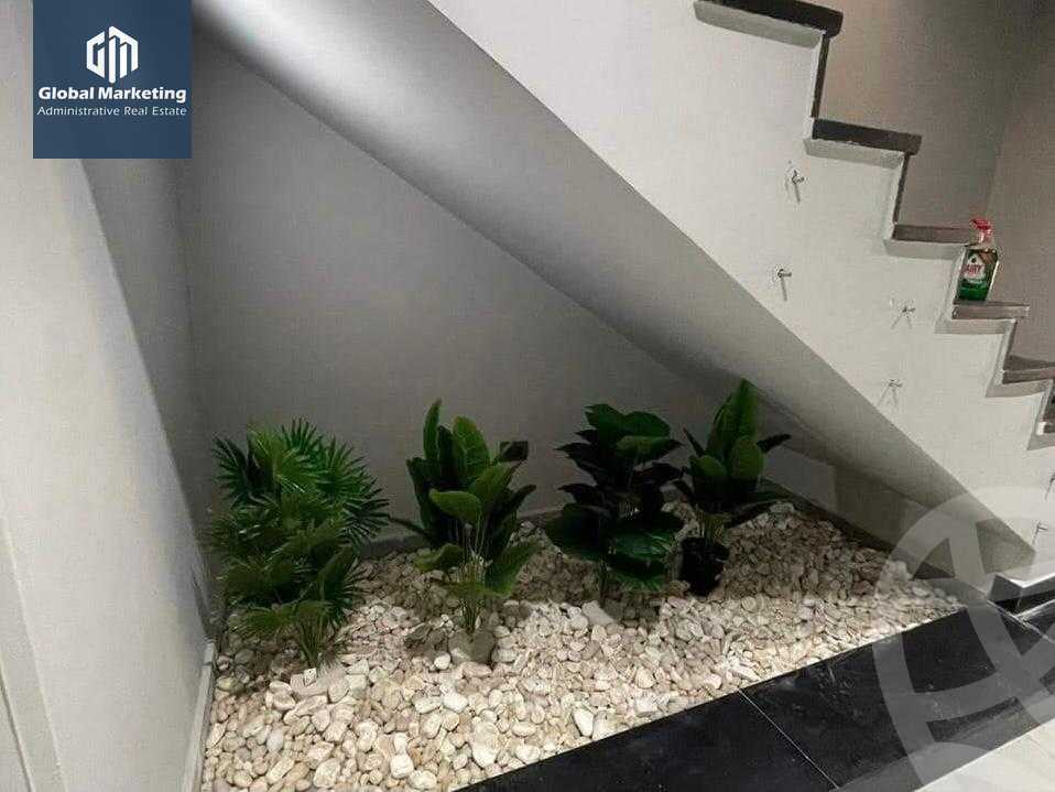 https://aqarmap.com.eg/ar/listing/4567033-for-rent-cairo-new-cairo-compounds-mountain-view-hyde-park
