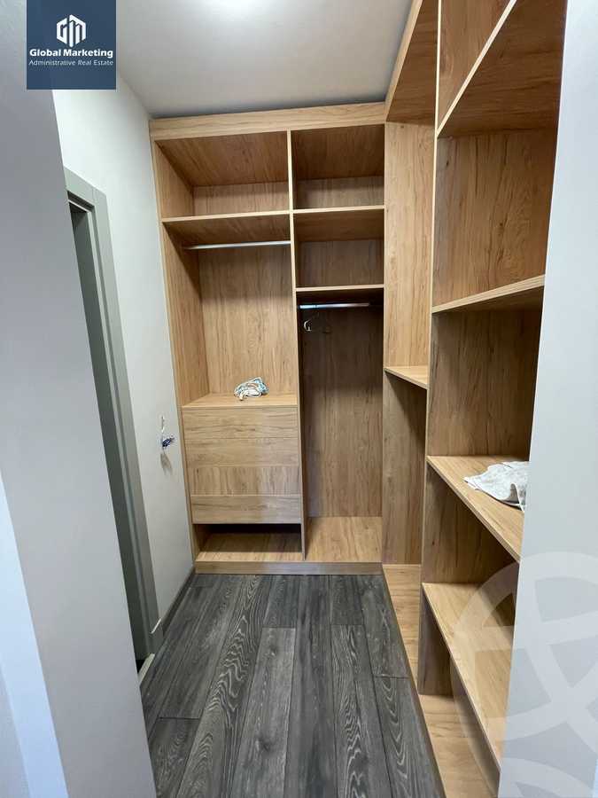 https://aqarmap.com.eg/ar/listing/4636272-for-rent-cairo-new-cairo-compounds-kmbwnd-sky-kwndwz-swdyk-villette