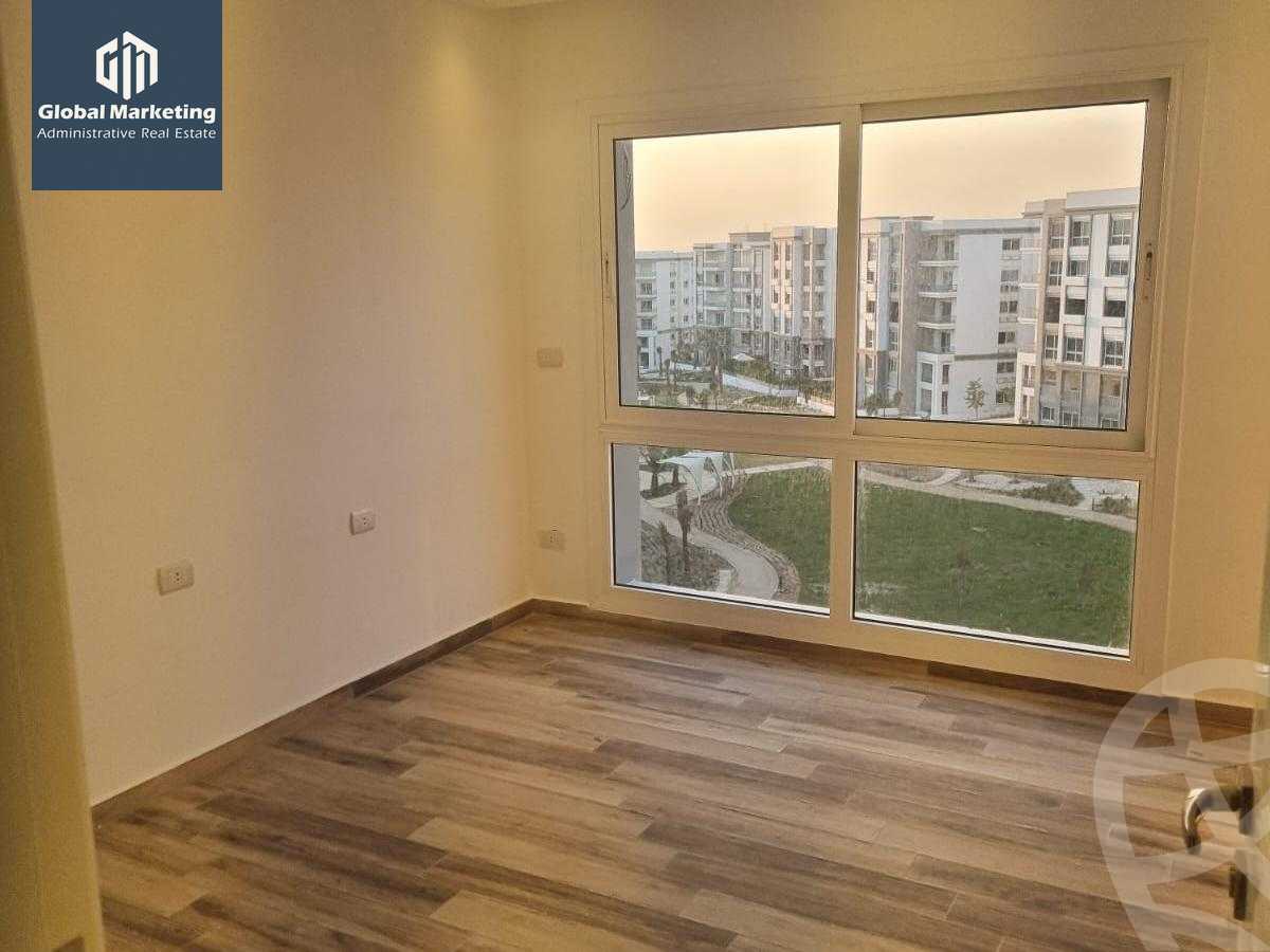https://aqarmap.com.eg/en/listing/5030718-for-rent-cairo-new-cairo-compounds-hyde-park-centre-ville-hyde-park