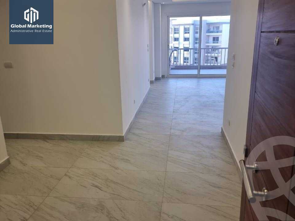 https://aqarmap.com.eg/en/listing/5030718-for-rent-cairo-new-cairo-compounds-hyde-park-centre-ville-hyde-park