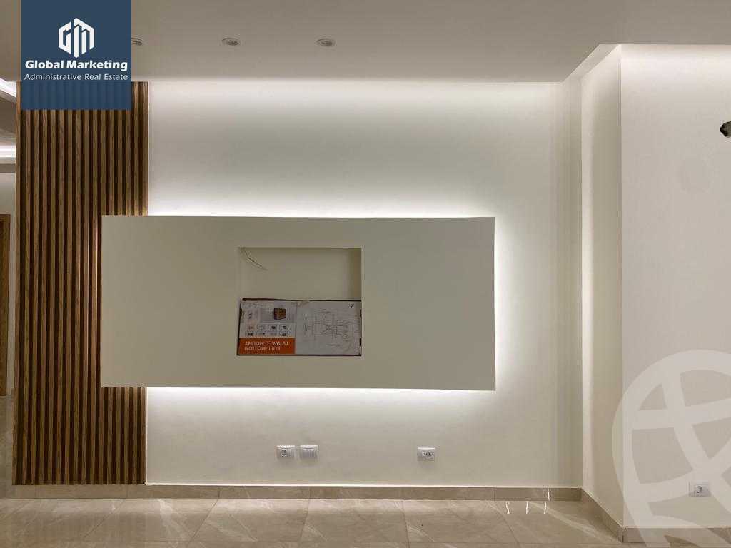 https://aqarmap.com.eg/en/listing/5085489-for-rent-cairo-new-cairo-compounds-villette-kmbwnd-sky-kwndwz-swdyk-villette