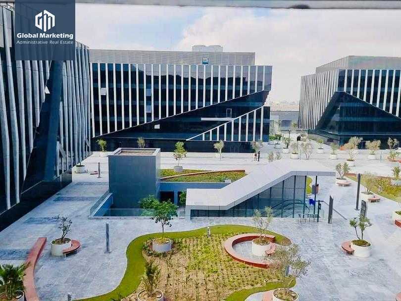 https://aqarmap.com.eg/ar/listing/5305110-for-sale-cairo-new-cairo-compounds-eastown-district-sodic