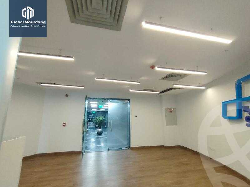 https://aqarmap.com.eg/ar/listing/5330947-for-rent-cairo-new-cairo-90th-street-south-teseen-st