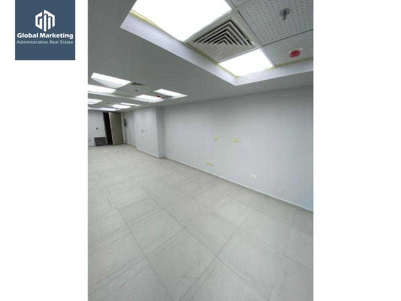 https://aqarmap.com.eg/ar/listing/5333271-for-rent-cairo-new-cairo-90th-street-northern-90th-street