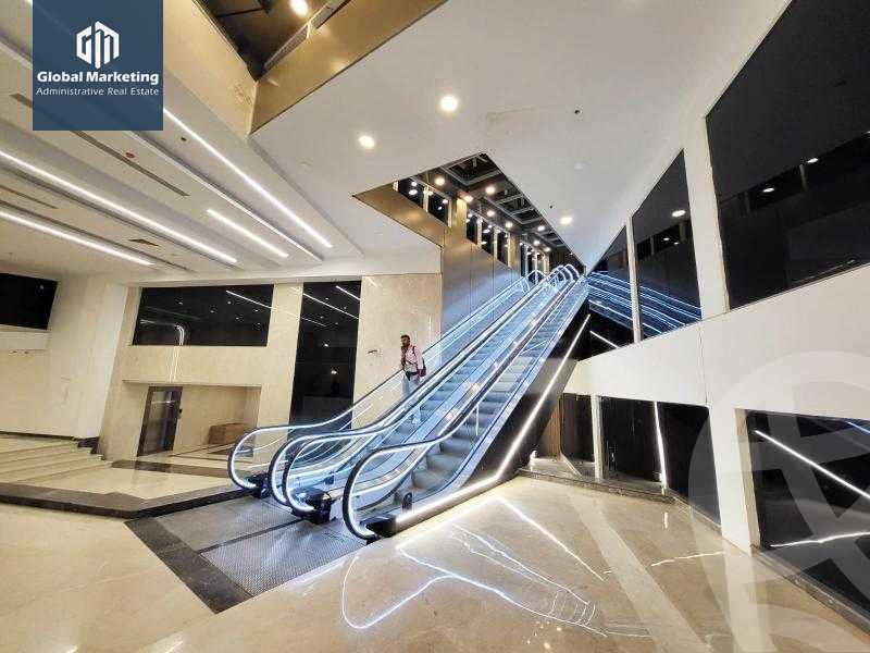 https://aqarmap.com.eg/en/listing/5381818-for-sale-cairo-new-cairo-compounds-bznys-bls-ktlyst-llttwyr