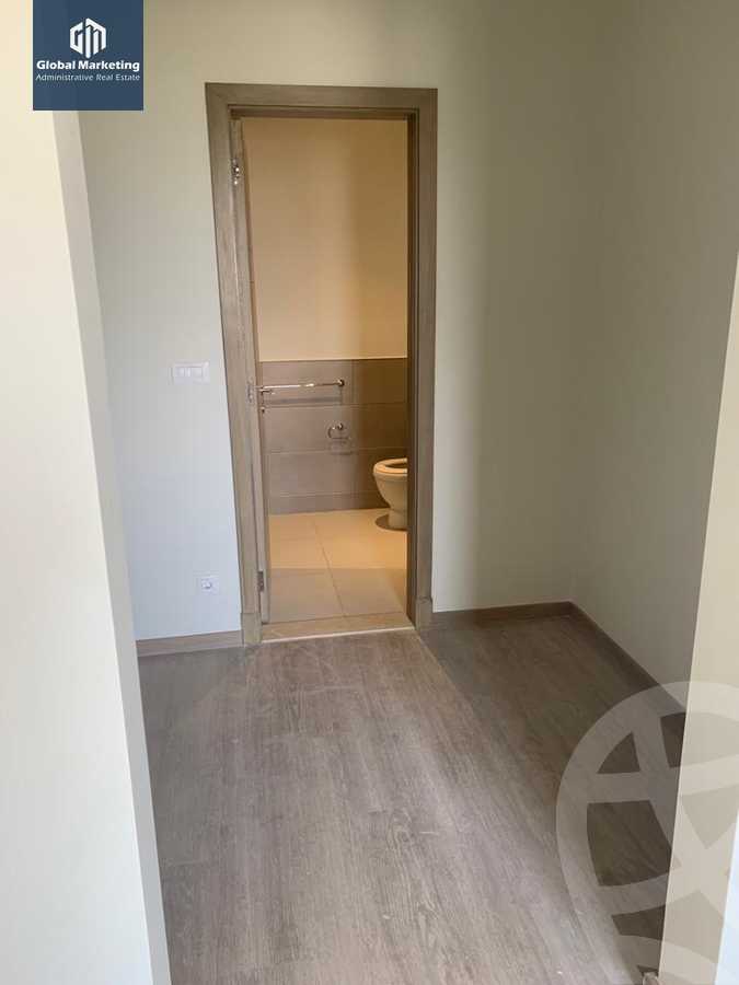 https://aqarmap.com.eg/ar/listing/5385543-for-rent-cairo-new-cairo-compounds-mivida-mivida-parcel