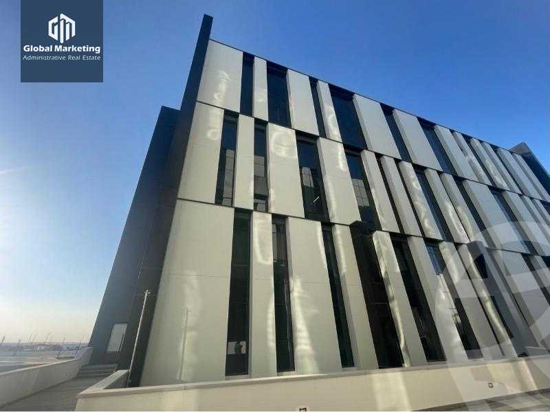 https://aqarmap.com.eg/en/listing/5393706-for-sale-cairo-new-cairo-compounds-hyde-park