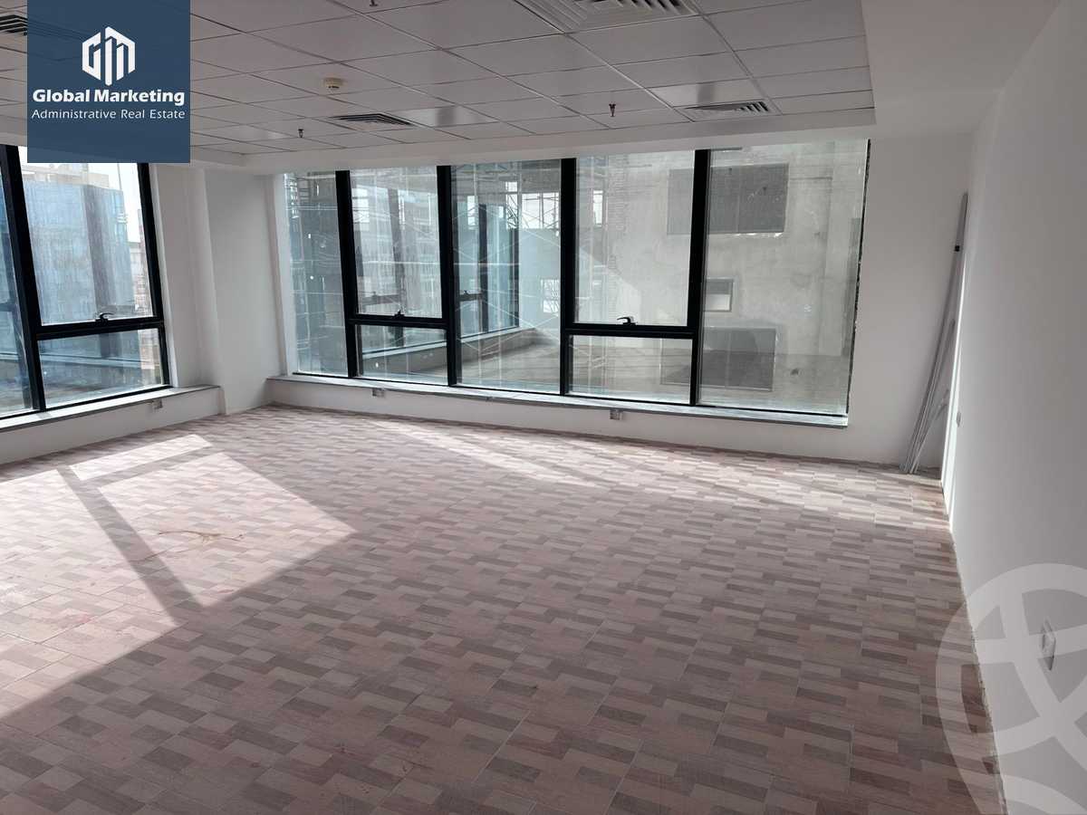https://aqarmap.com.eg/ar/listing/5436525-for-rent-cairo-new-cairo-90th-street-northern-90th-street