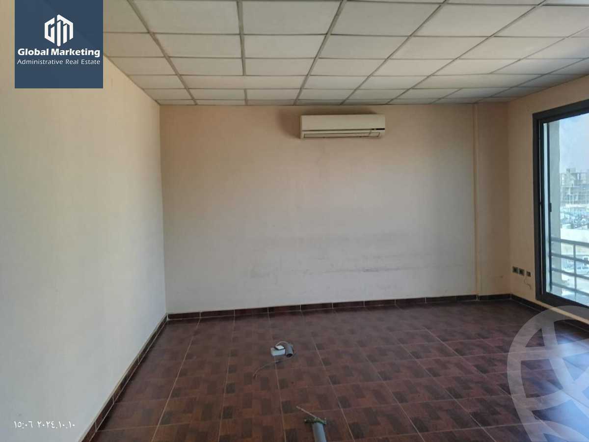 https://aqarmap.com.eg/ar/listing/5438772-for-rent-cairo-new-cairo-90th-street-northern-90th-street