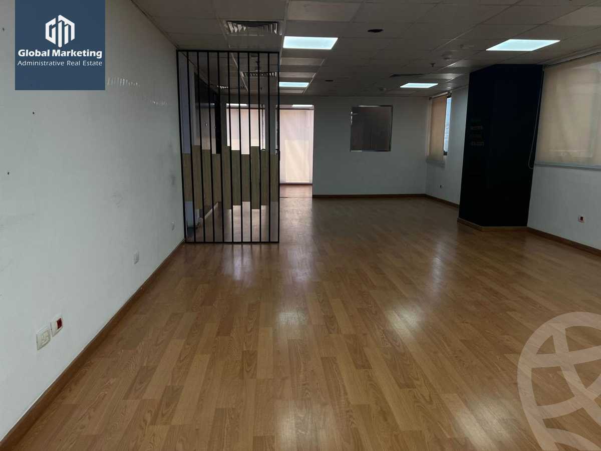 https://aqarmap.com.eg/ar/listing/5444198-for-rent-cairo-new-cairo-90th-street-northern-90th-street