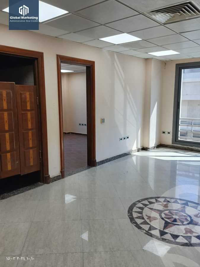https://aqarmap.com.eg/ar/listing/5444471-for-rent-cairo-new-cairo-90th-street-northern-90th-street