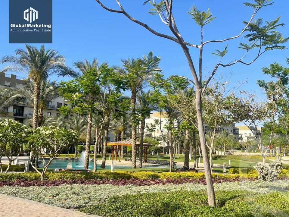 https://aqarmap.com.eg/ar/listing/5459686-for-sale-cairo-new-cairo-compounds-eastown-eastown-parks