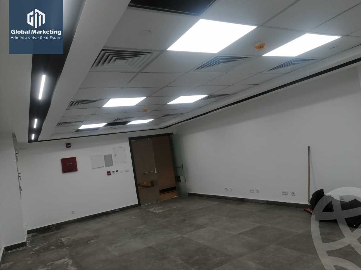 https://aqarmap.com.eg/en/listing/5465882-for-rent-cairo-new-cairo-compounds-hyde-park-cluster-3-hyde-park