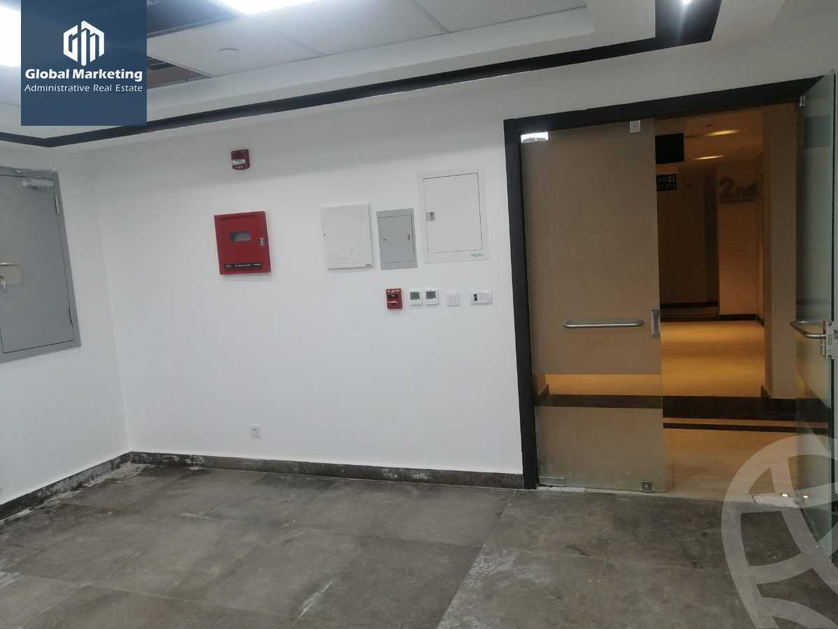 https://aqarmap.com.eg/en/listing/5465882-for-rent-cairo-new-cairo-compounds-hyde-park-cluster-3-hyde-park