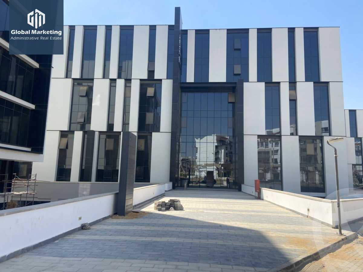 https://aqarmap.com.eg/en/listing/5465896-for-rent-cairo-new-cairo-compounds-hyde-park-cluster-5-hyde-park