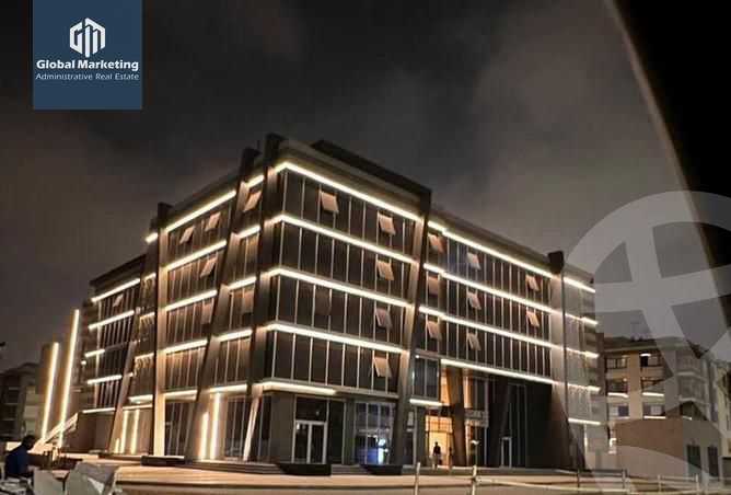 https://aqarmap.com.eg/en/listing/5482563-for-sale-cairo-new-cairo-compounds-azad
