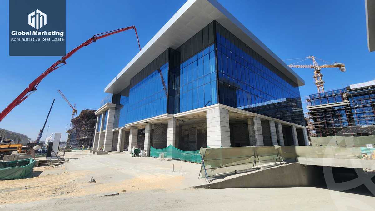 https://aqarmap.com.eg/ar/listing/5501772-for-sale-cairo-new-cairo-compounds-golden-gate-redcon