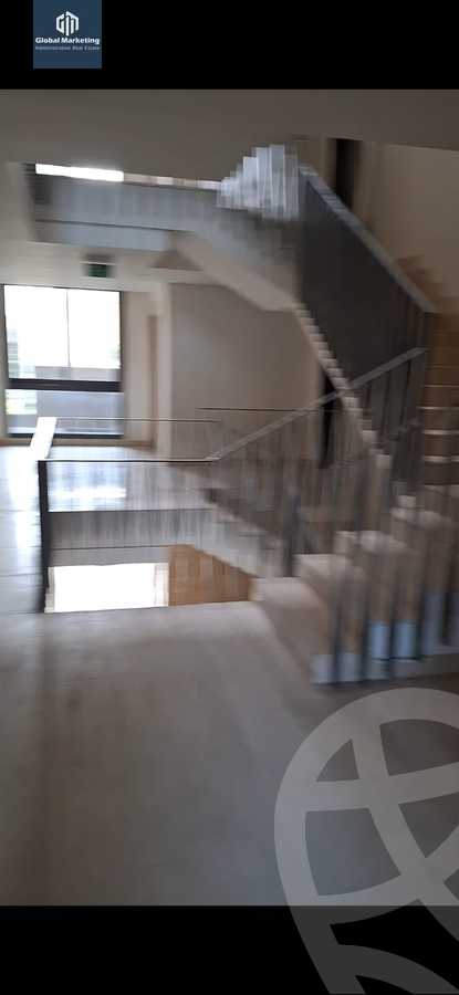 https://aqarmap.com.eg/ar/listing/5539992-for-sale-cairo-new-cairo-compounds-eastown-eastown-parks