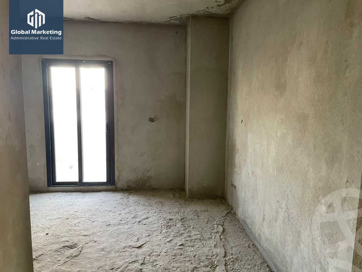 https://aqarmap.com.eg/en/listing/5544446-for-sale-cairo-new-cairo-compounds-villette-kmbwnd-sky-kwndwz-swdyk-villette