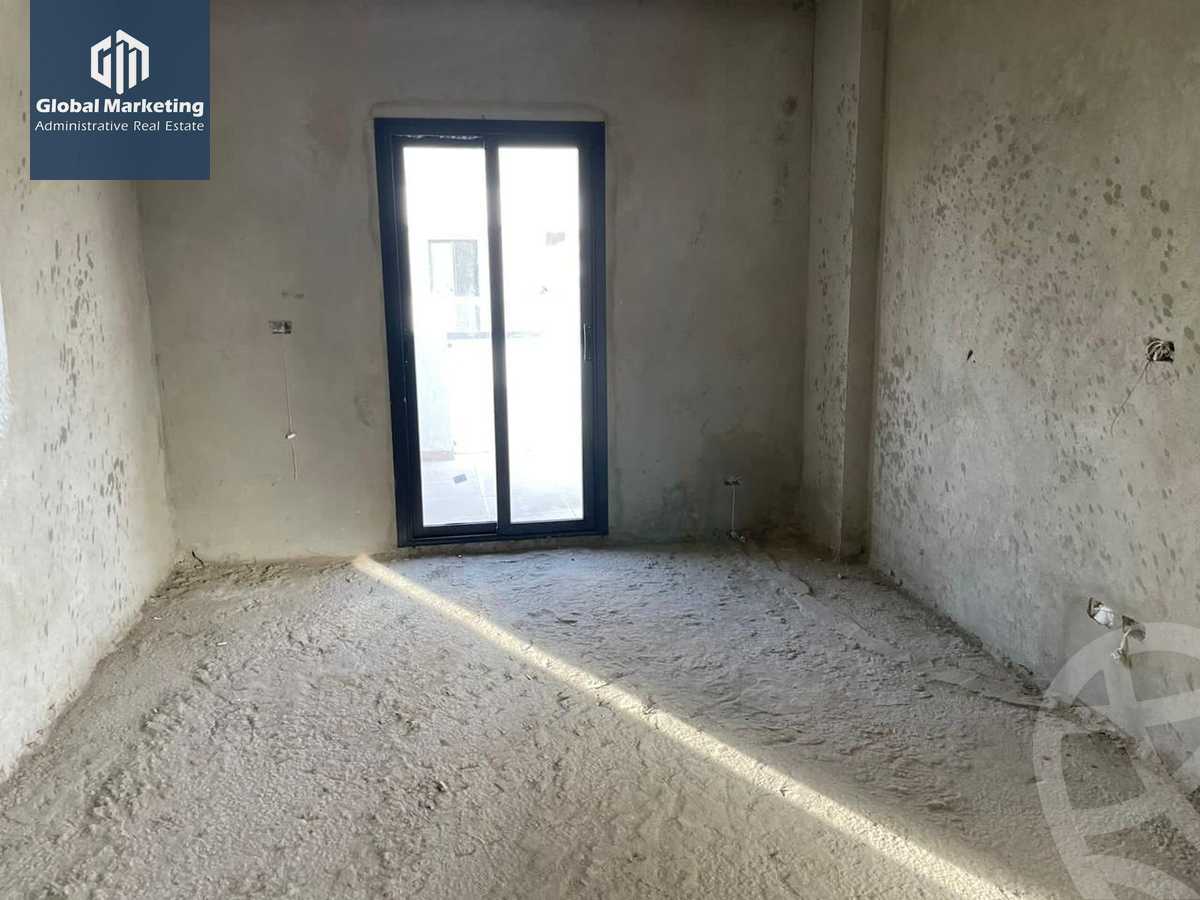 https://aqarmap.com.eg/en/listing/5544446-for-sale-cairo-new-cairo-compounds-villette-kmbwnd-sky-kwndwz-swdyk-villette