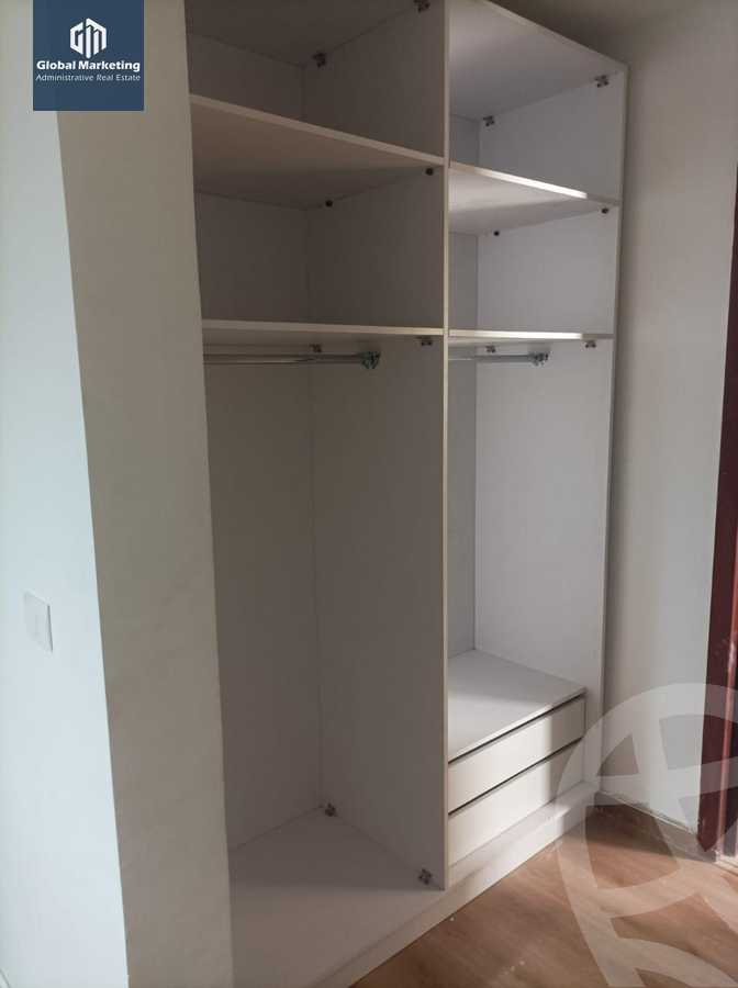 https://aqarmap.com.eg/ar/listing/5548468-for-rent-cairo-new-cairo-compounds-hyde-park-centre-ville-hyde-park