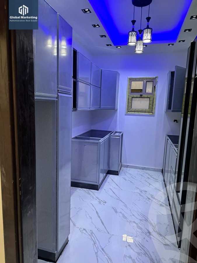 https://aqarmap.com.eg/ar/listing/5548684-for-sale-cairo-new-cairo-compounds-moon-valley