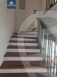 https://aqarmap.com.eg/en/listing/5548742-for-sale-cairo-new-cairo-compounds-mountain-view-hyde-park