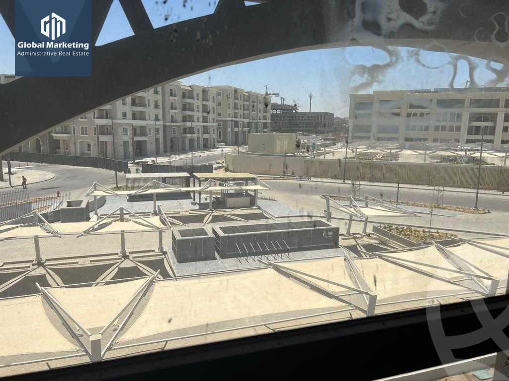 https://aqarmap.com.eg/en/listing/5549622-for-rent-cairo-new-cairo-compounds-mivida-mivida-business-park-emaar