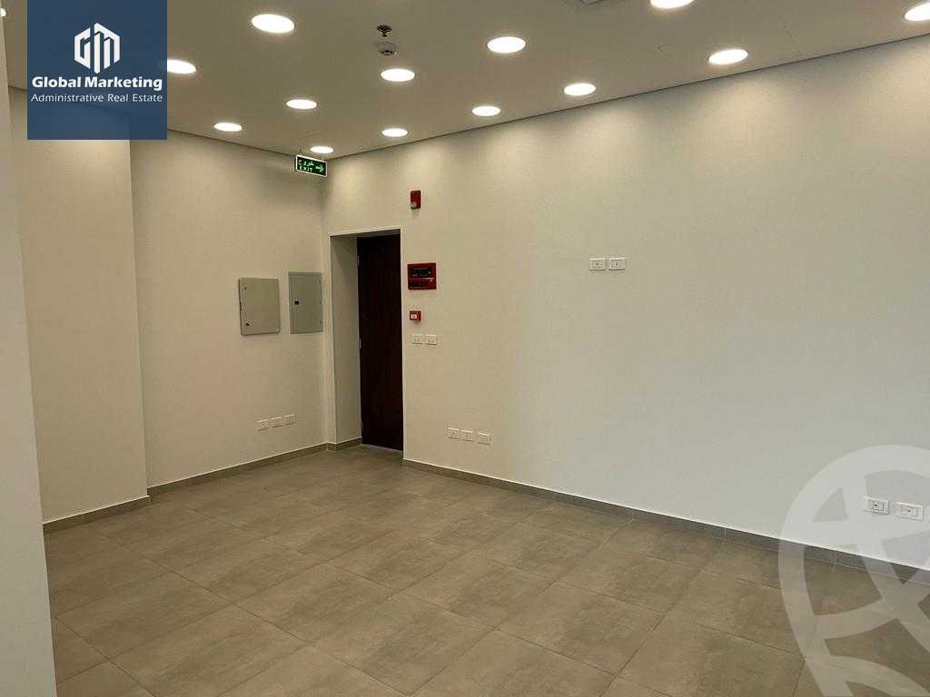 https://aqarmap.com.eg/en/listing/5557085-for-rent-cairo-new-cairo-compounds-jwr-kwmyrshyl-kwmblks-makeplace